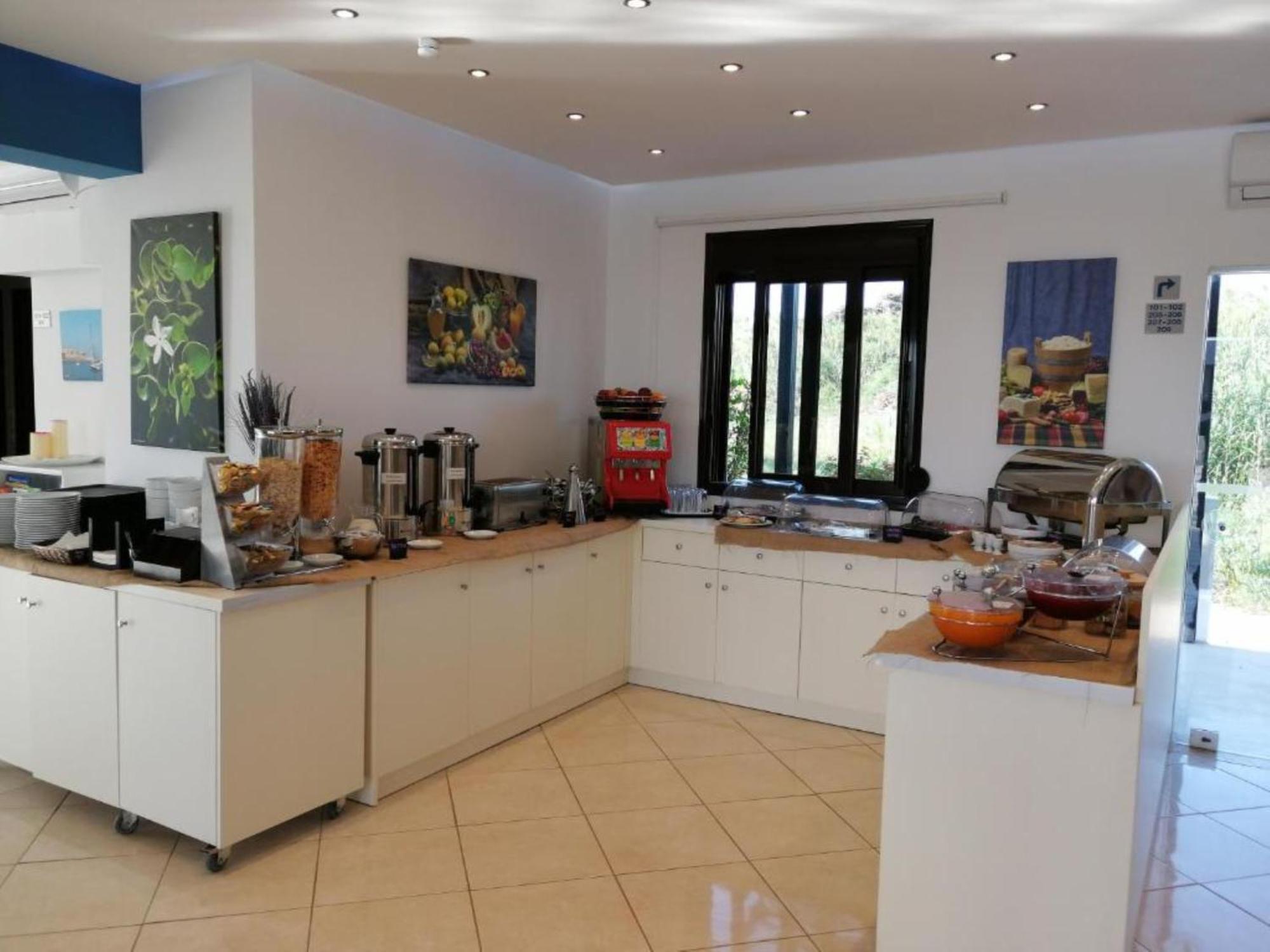 Carisa Suites And Apartments Maleme Zewnętrze zdjęcie