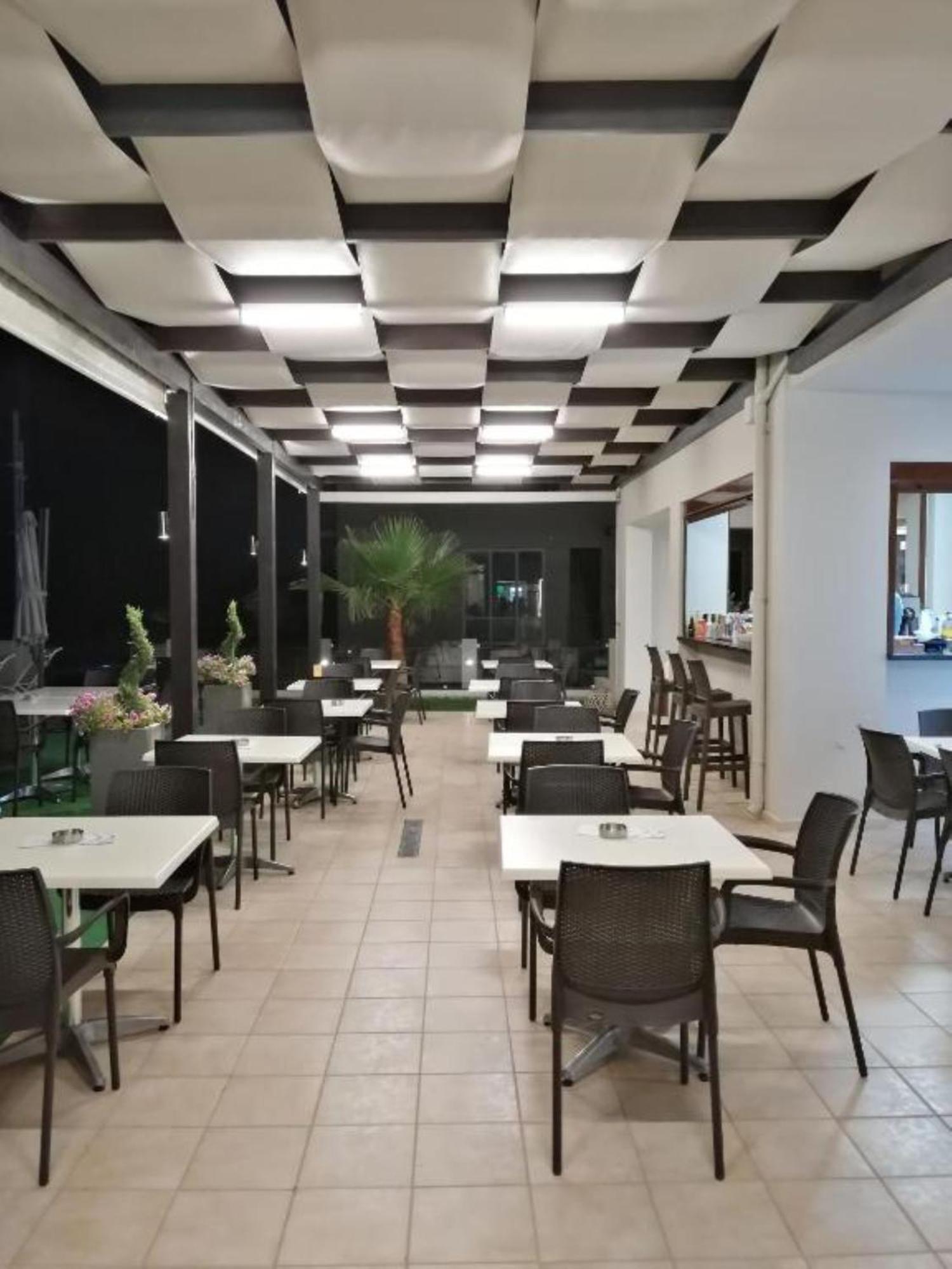 Carisa Suites And Apartments Maleme Zewnętrze zdjęcie