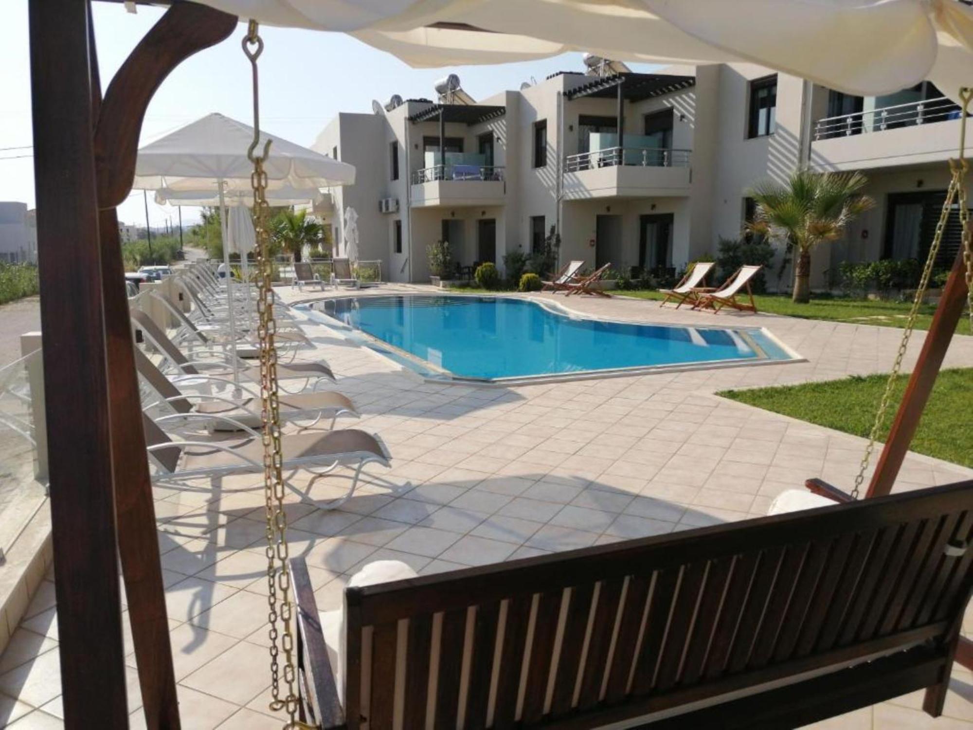 Carisa Suites And Apartments Maleme Zewnętrze zdjęcie