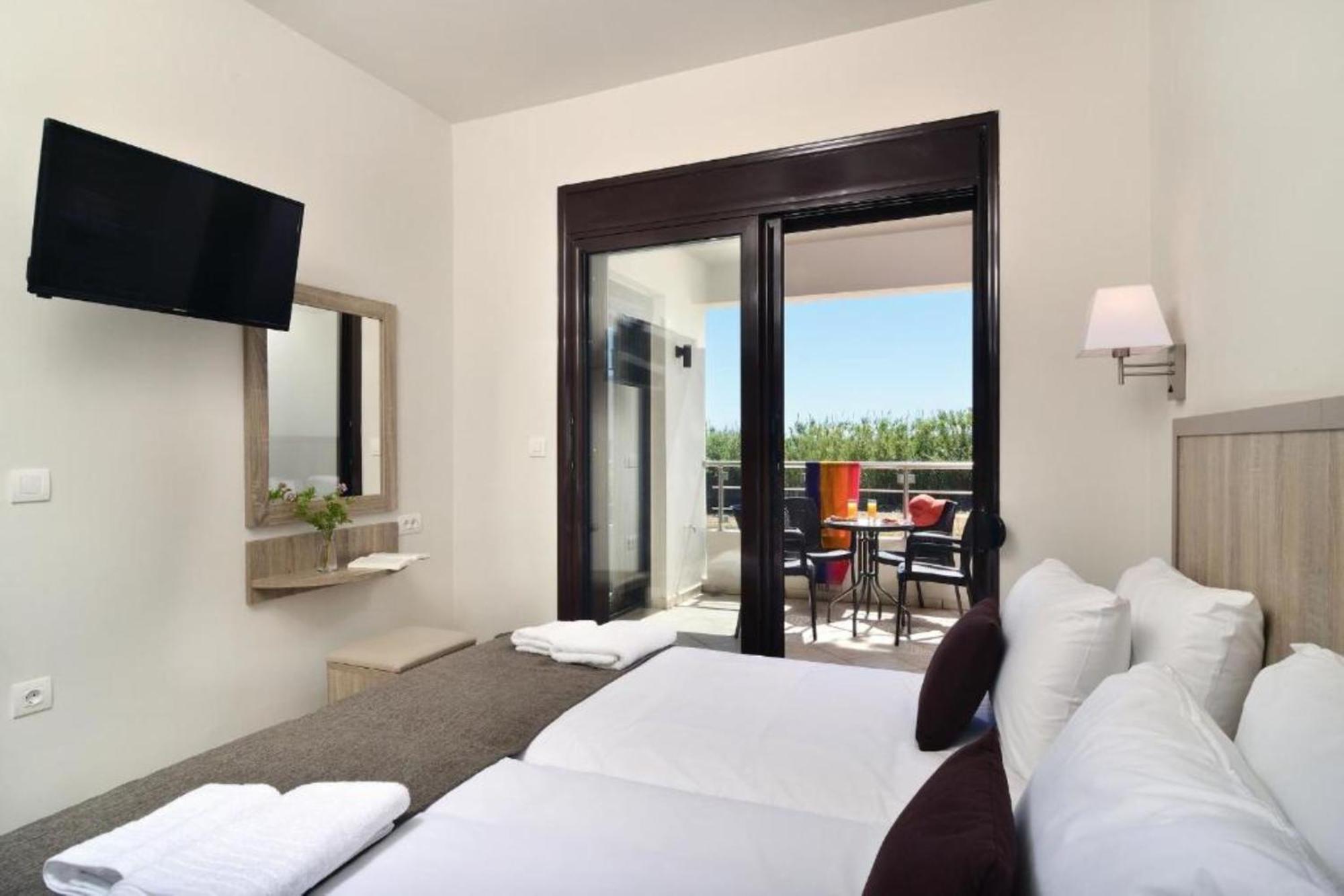 Carisa Suites And Apartments Maleme Zewnętrze zdjęcie