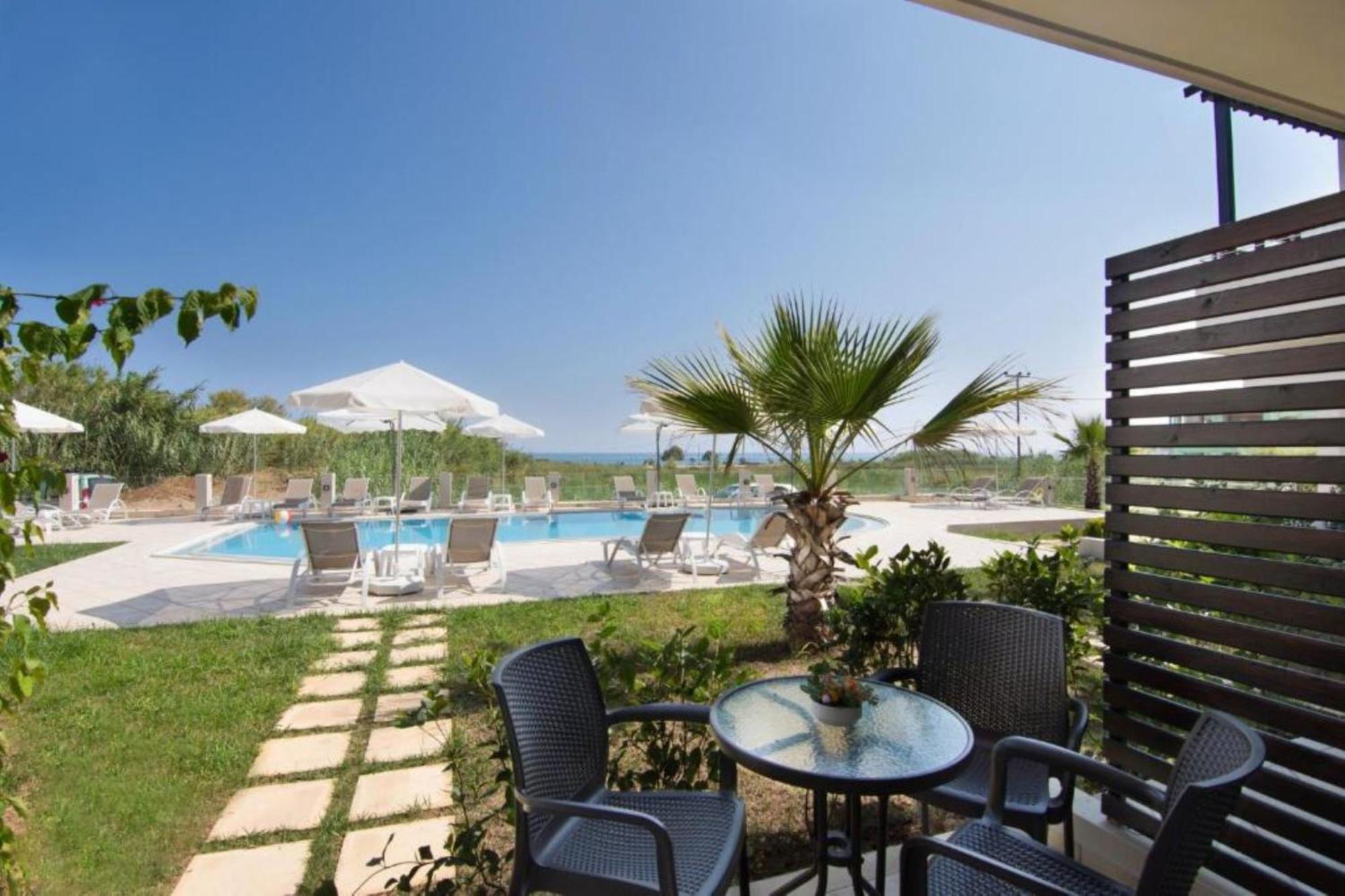 Carisa Suites And Apartments Maleme Zewnętrze zdjęcie