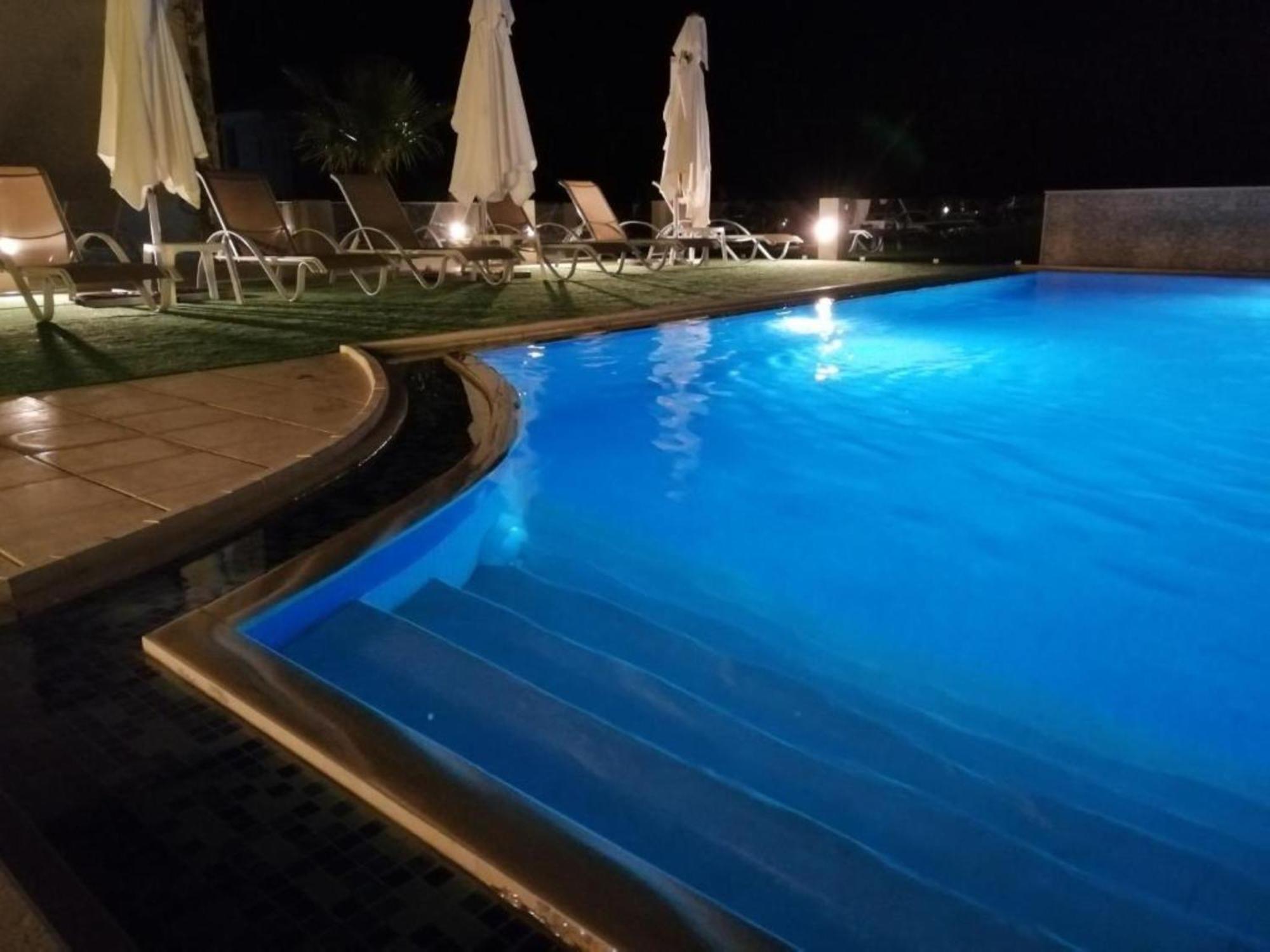 Carisa Suites And Apartments Maleme Zewnętrze zdjęcie