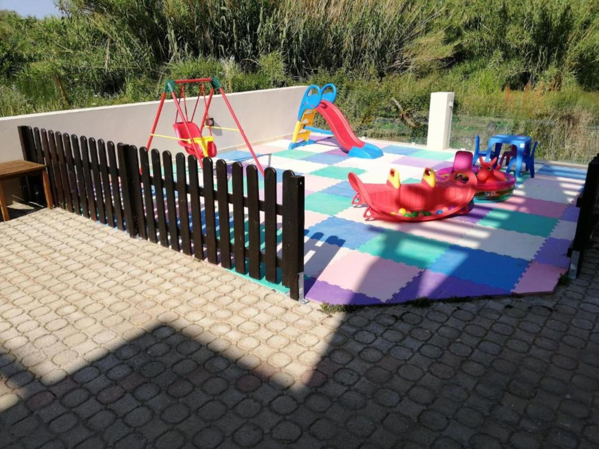 Carisa Suites And Apartments Maleme Zewnętrze zdjęcie