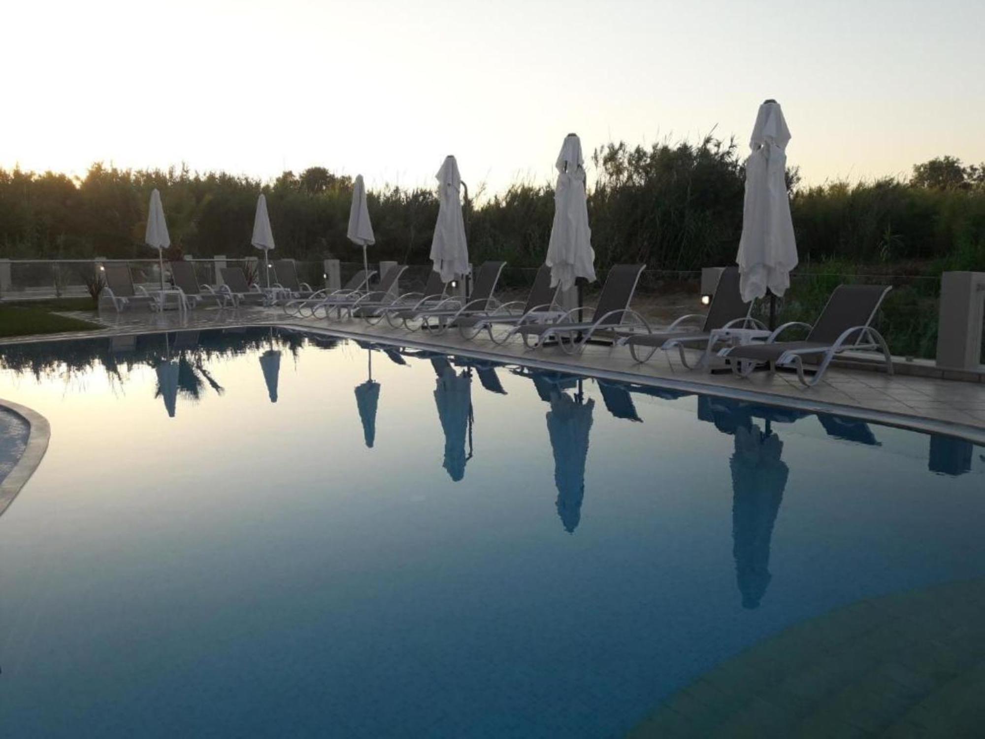 Carisa Suites And Apartments Maleme Zewnętrze zdjęcie